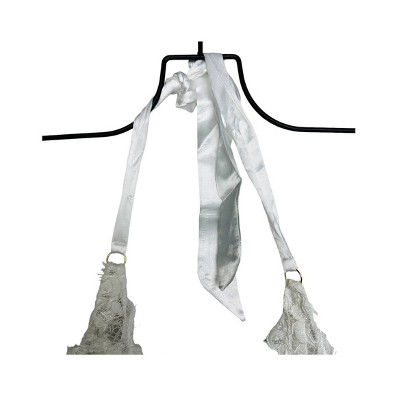 Lulus NWT Unforgettable Romance Sheer Lace Halter Thong Bodysuit White Size XS - Picture 6 of 11